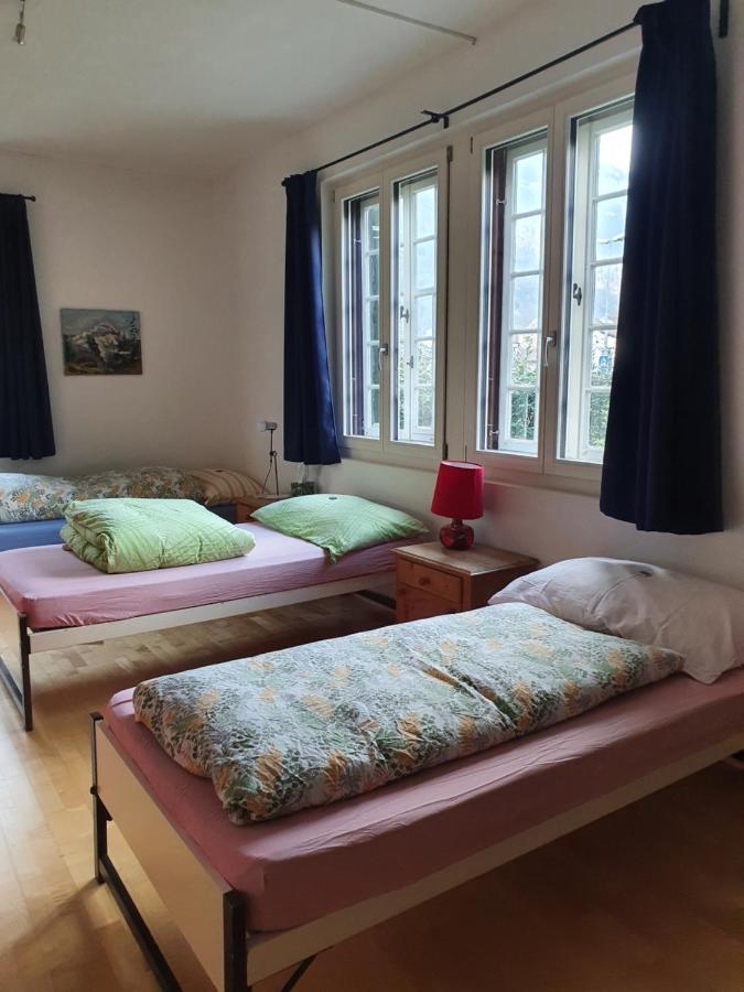 Zentral Gelegene Wohnung Mit Grossem Garten Interlaken Esterno foto